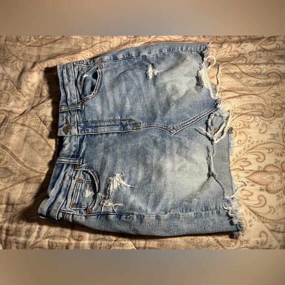Distressed Denim Shorts - Picture 1 of 2